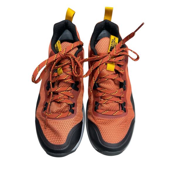 NWOB The North Face Activist FutureLight Hiking Shoes Men US Size 7 Orange Black - Picture 2 of 6